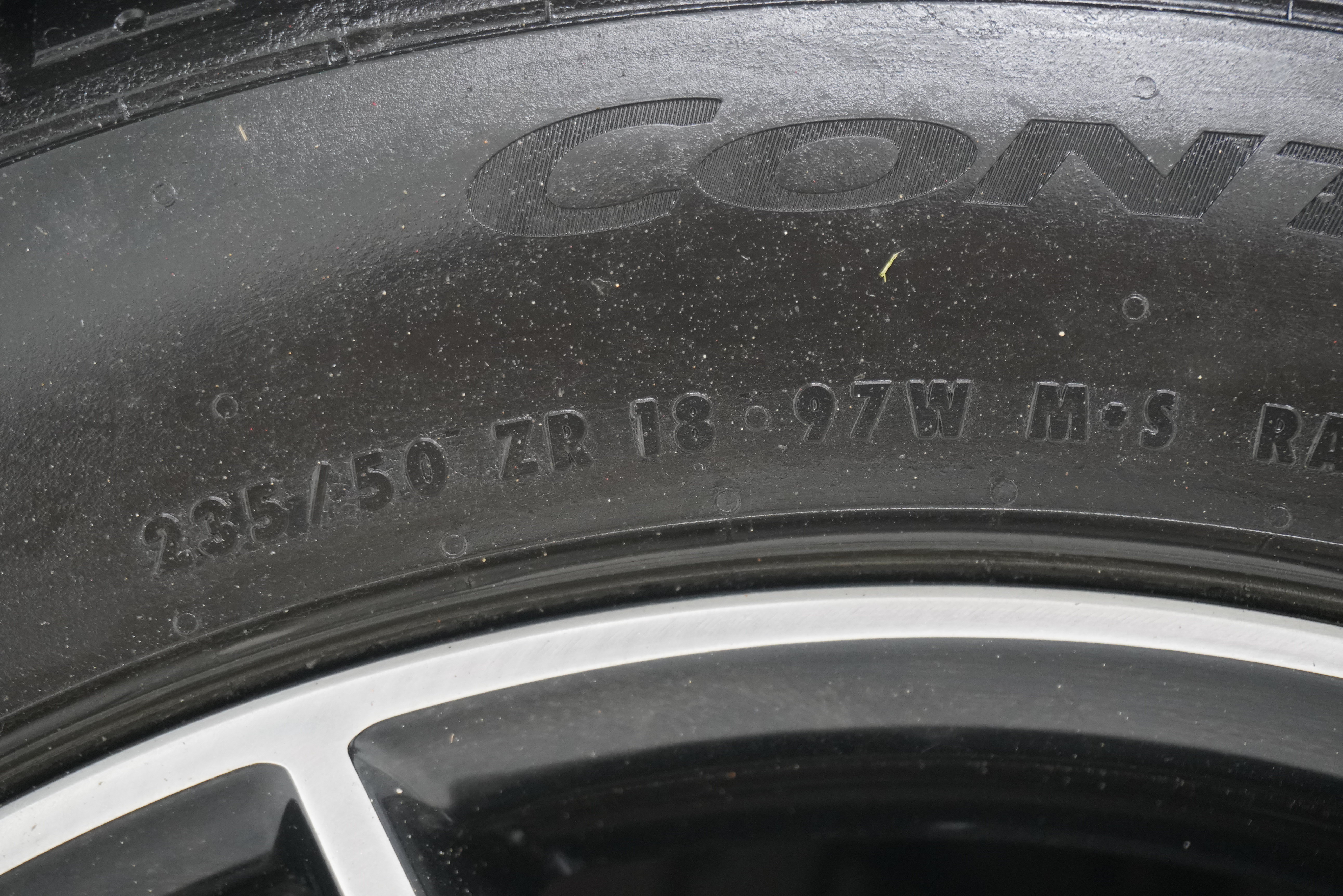 Used 2019 Ford Mustang Premium RWD image 33