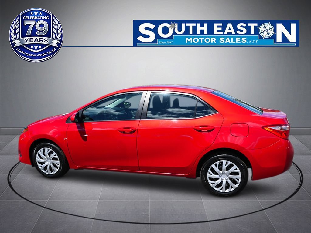 Used 2017 Toyota Corolla LE FWD image 8