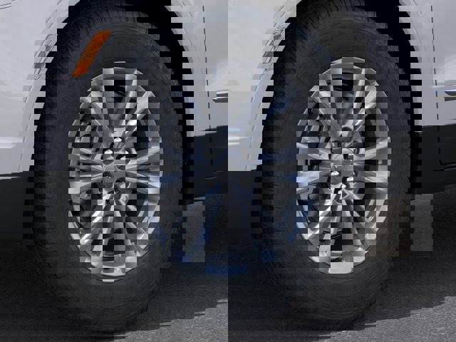 New 2026 Cadillac XT5 Luxury w/ LPO, Floor Liner Package image 9