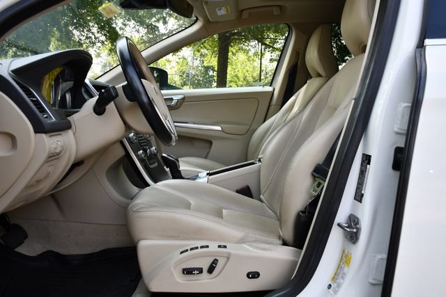 Used 2015 Volvo XC60 T5 Premier FWD image 13
