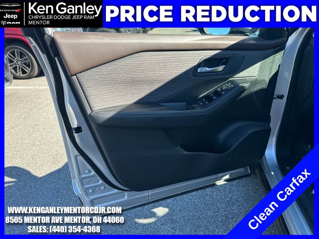 Used 2021 Nissan Rogue SV image 10