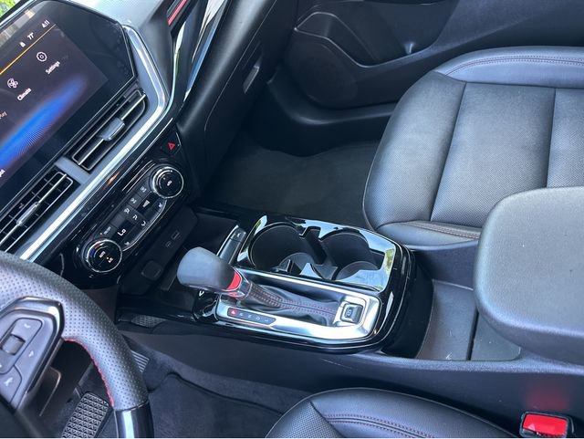 Used 2024 Chevrolet Trax RS w/ Sunroof Package image 30