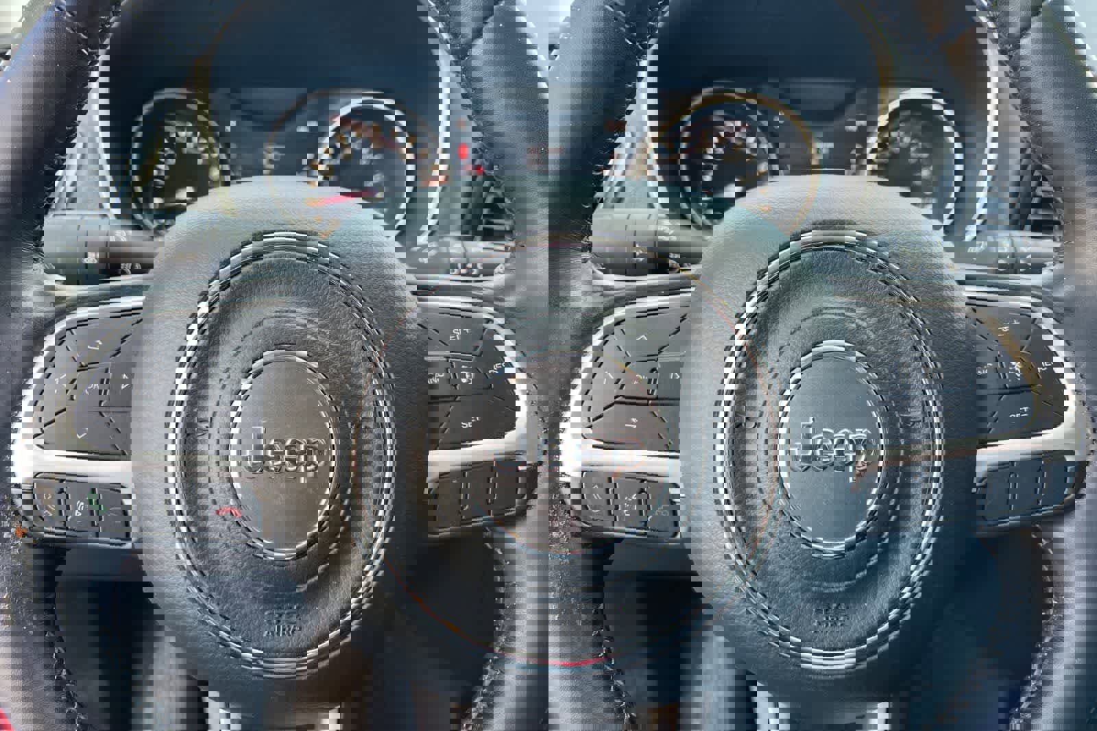 Used 2021 Jeep Compass Latitude AWD/4WD image 25