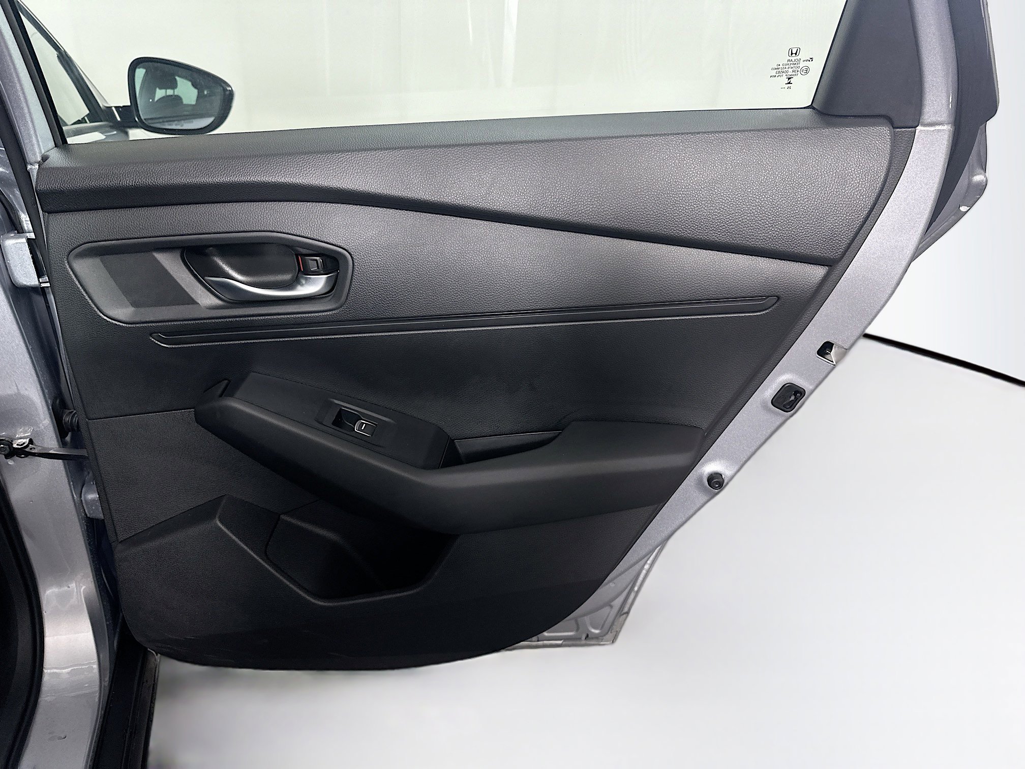 Used 2025 Honda Accord LX image 27