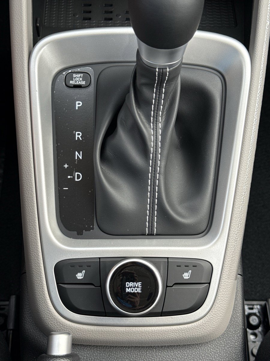 New 2026 Hyundai Venue SEL FWD image 26