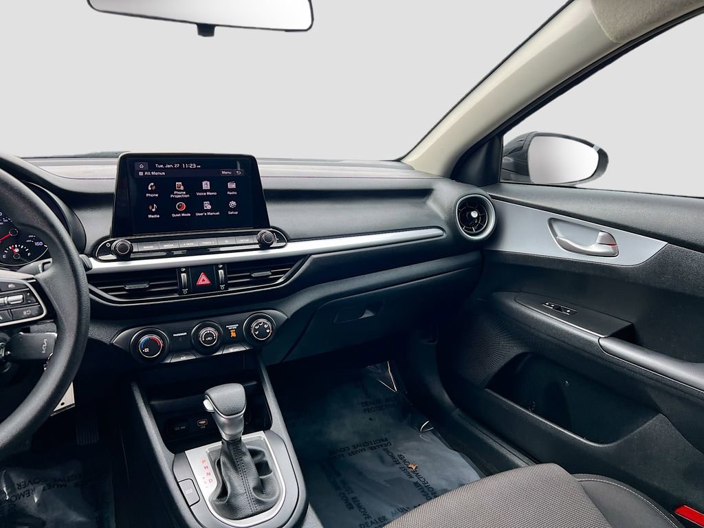 Used 2024 Kia Forte LXS w/ LXS Technology Package image 21