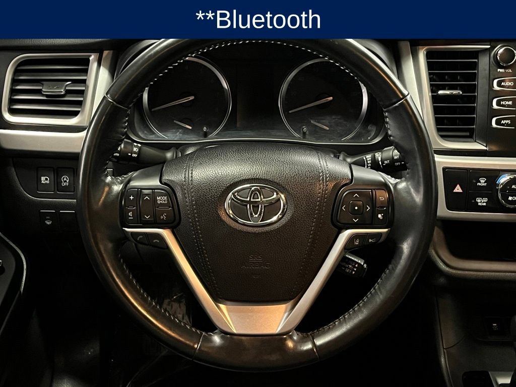Used 2018 Toyota Highlander XLE AWD/4WD image 8