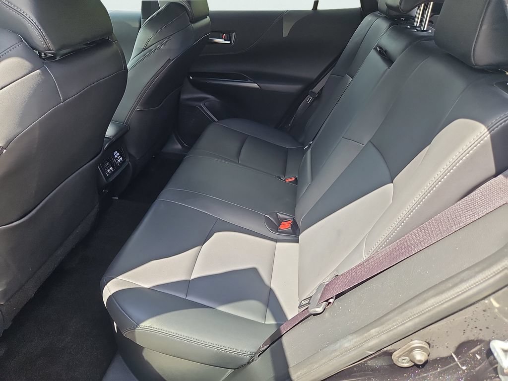 Used 2024 Toyota Venza Nightshade AWD/4WD image 32