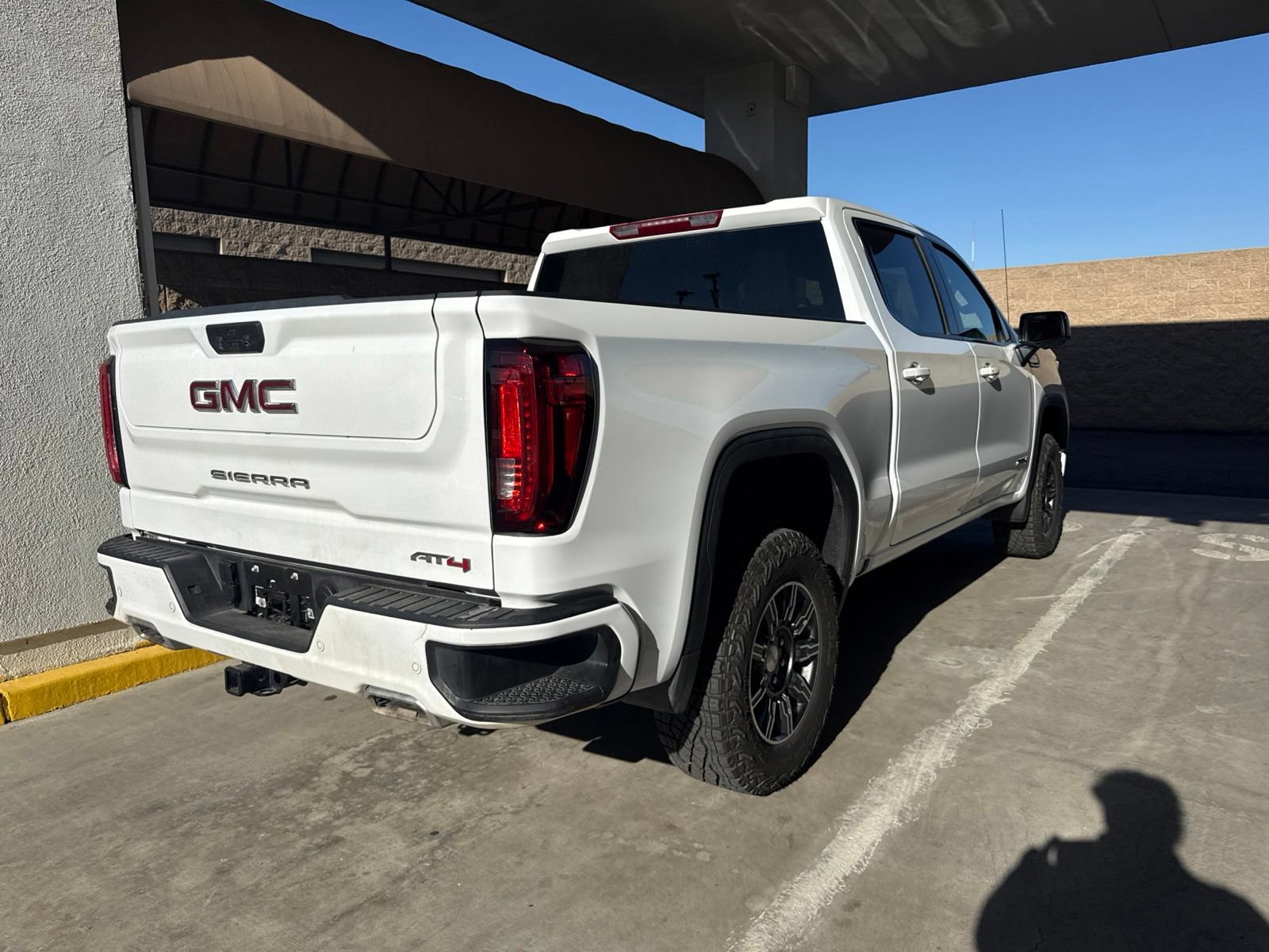 Certified 2025 GMC Sierra 1500 AT4 AWD/4WD image 5
