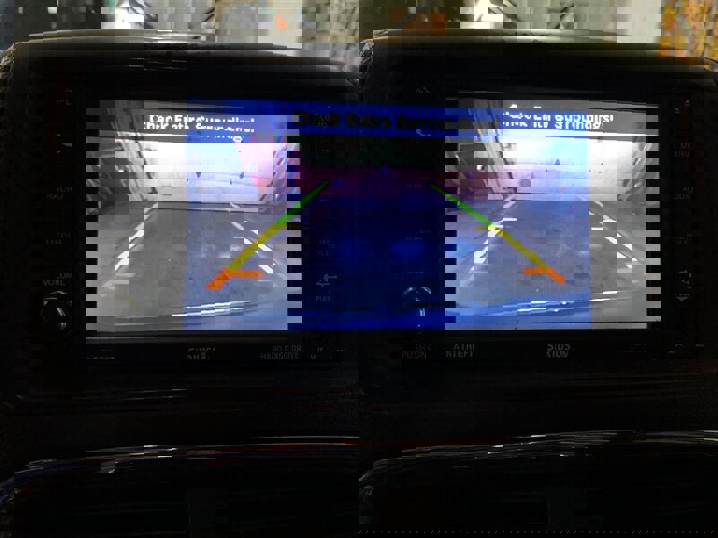 Used 2019 Dodge Grand Caravan SXT w/ Rear Park Assist Package image 14