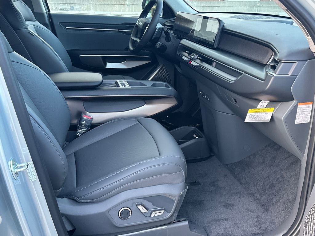 New 2026 Kia EV9 Light image 16