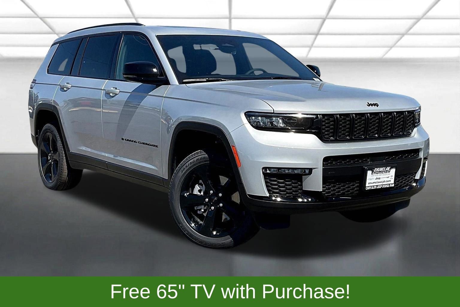 New 2025 Jeep Grand Cherokee L Limited w/ Black Appearance Package AWD/4WD image 1