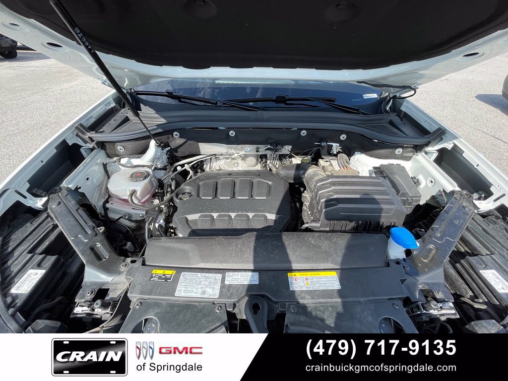 Used 2024 Volkswagen Atlas SEL AWD/4WD image 32