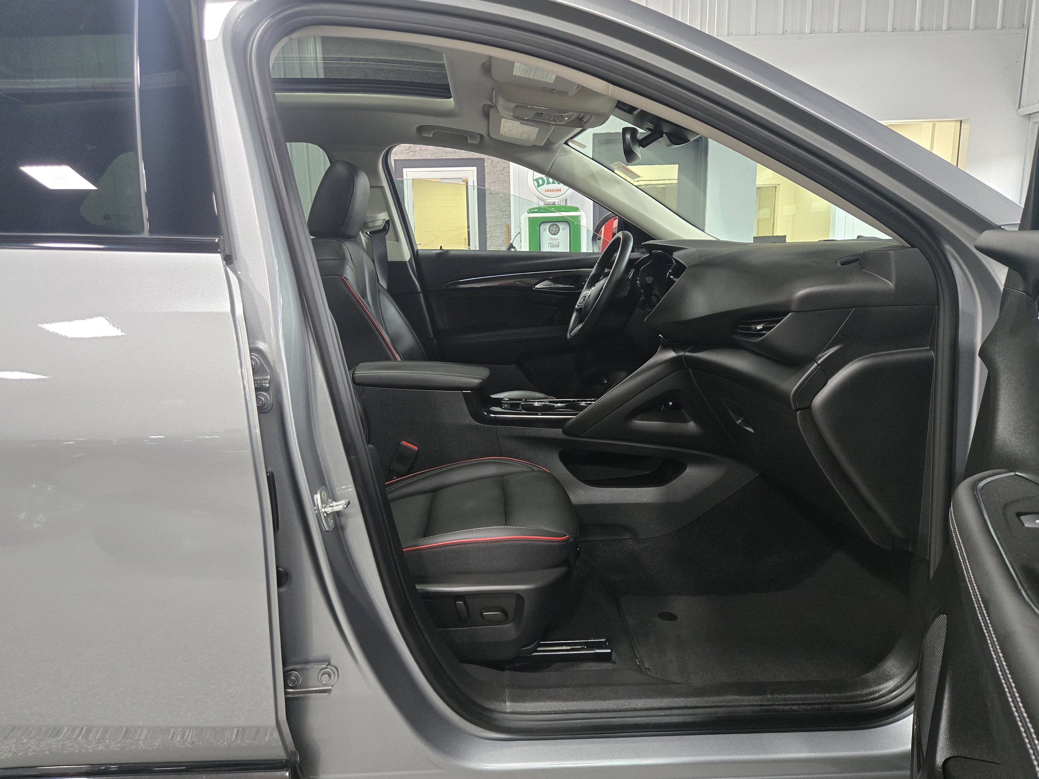 Certified 2023 Buick Envision Essence w/ Sport Touring Package AWD/4WD image 11