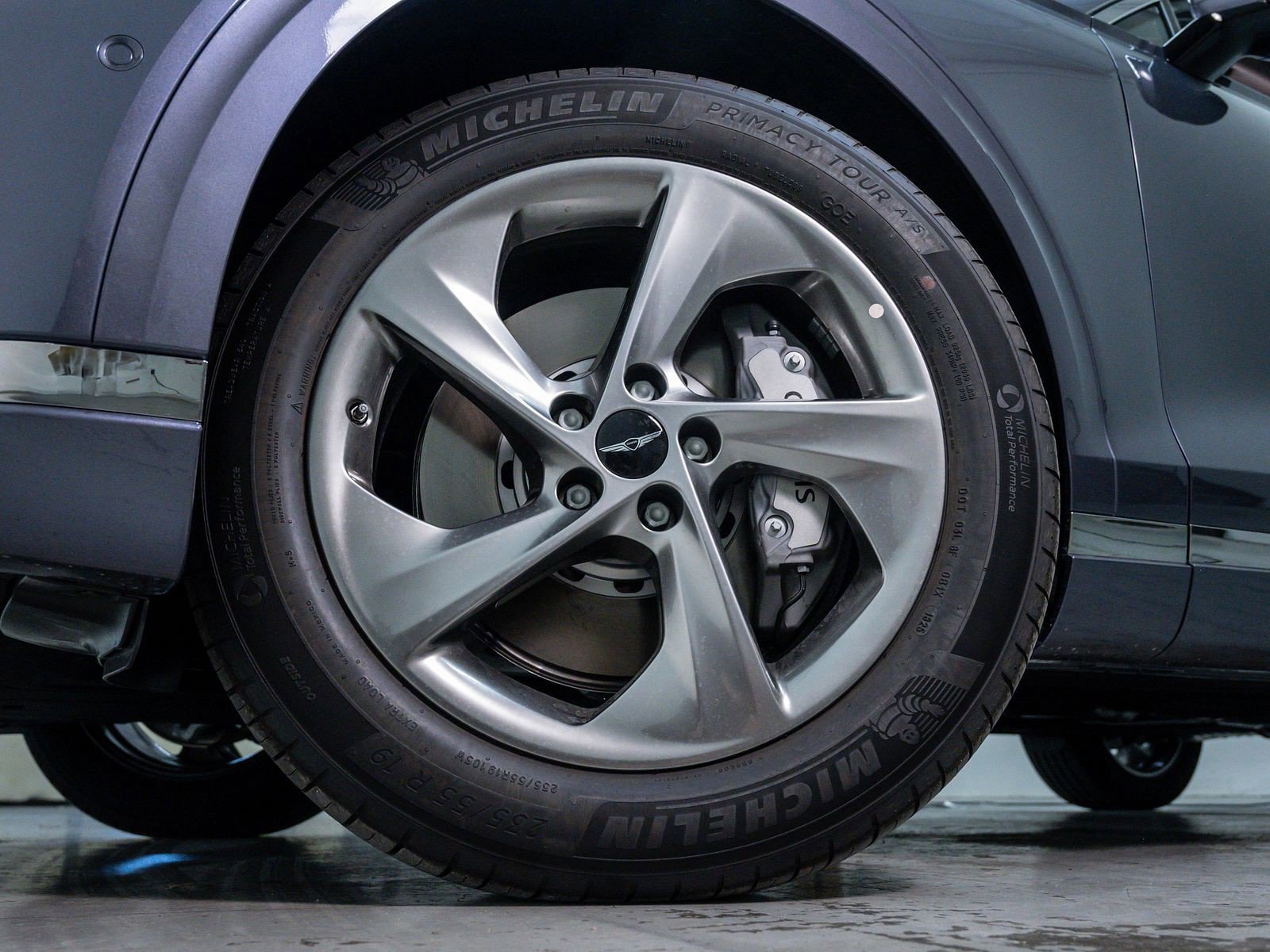 New 2026 Genesis GV70 2.5T Advanced image 6