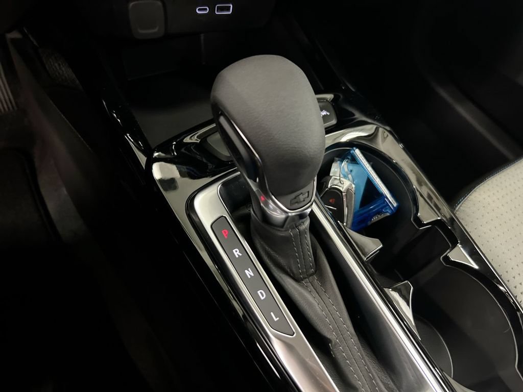 New 2026 Chevrolet Trax LT w/ Driver Confidence Package FWD image 17