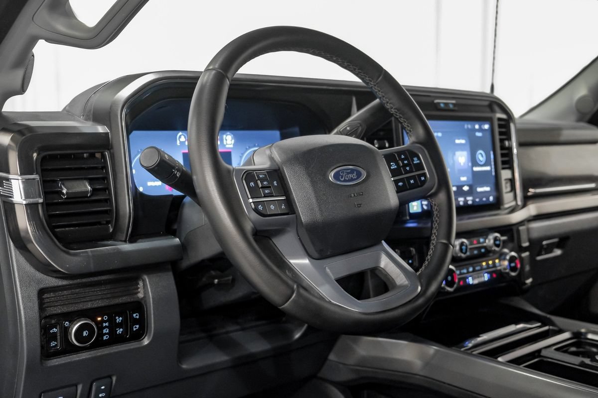Used 2026 Ford F350 Lariat w/ FX4 Off-Road Package AWD/4WD image 15