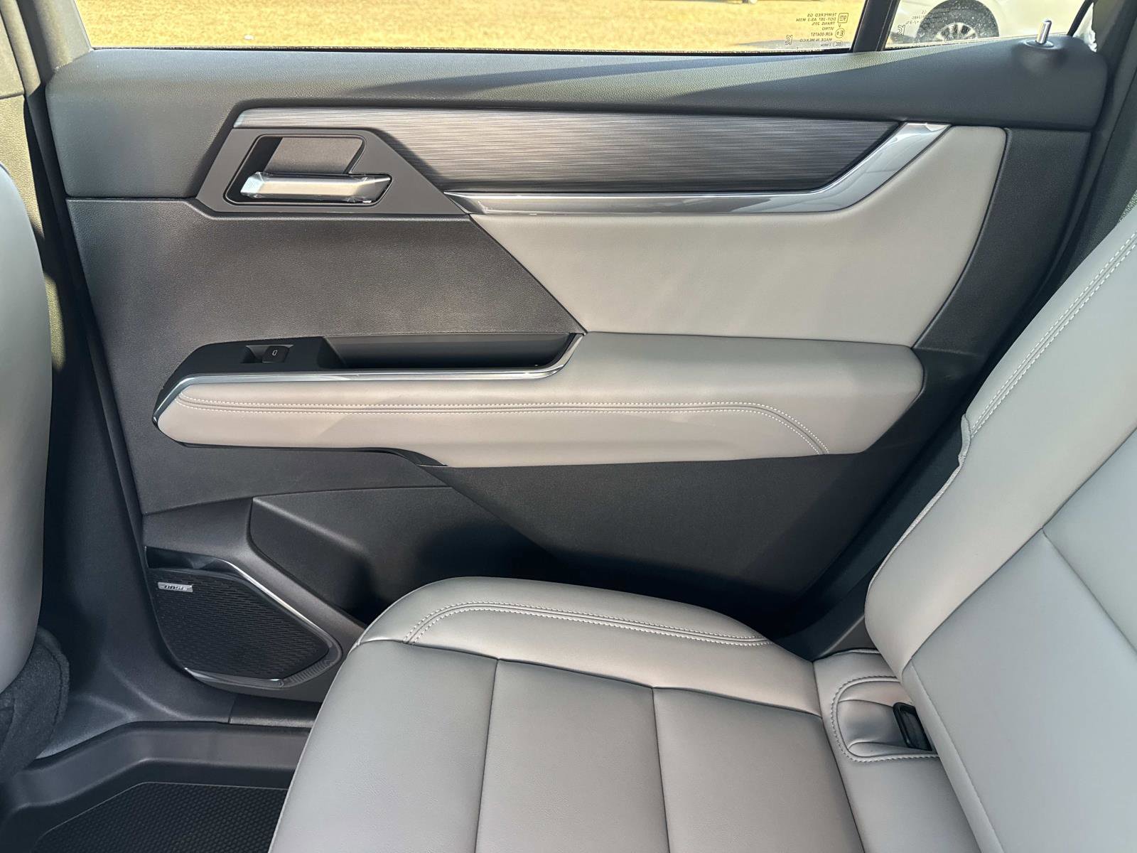 New 2026 GMC Acadia Elevation w/ Elevation Premium Package image 16