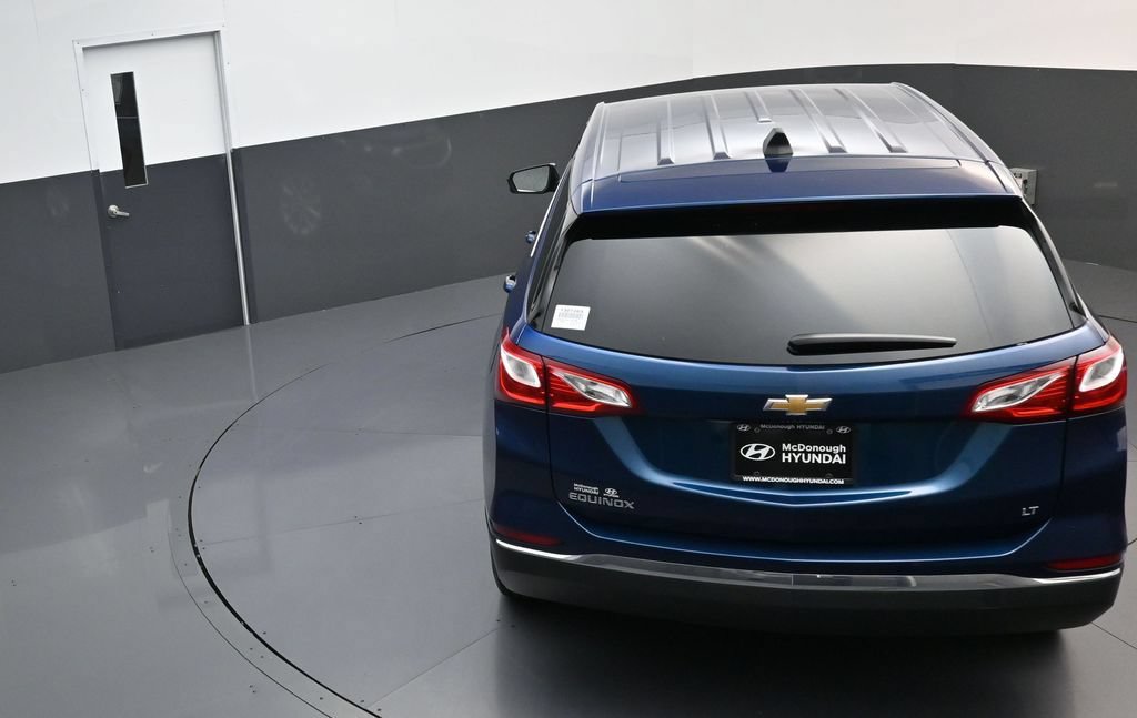 Used 2020 Chevrolet Equinox LT w/ LPO, Cargo Package FWD image 17