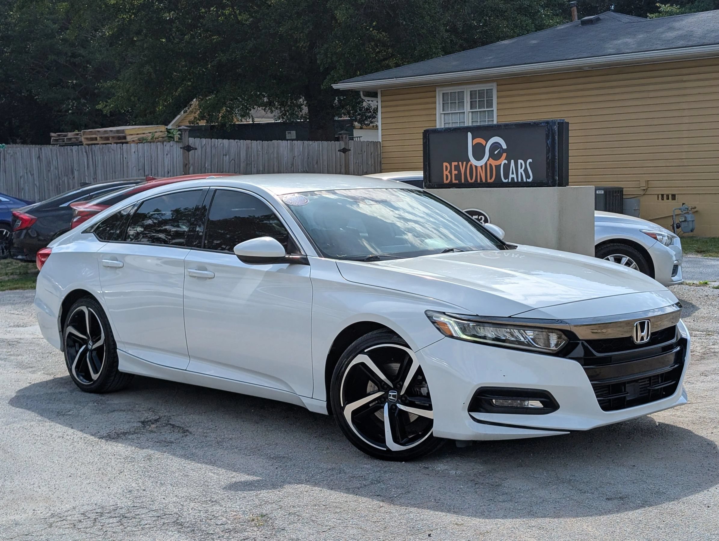 Used 2018 Honda Accord Sport image 1