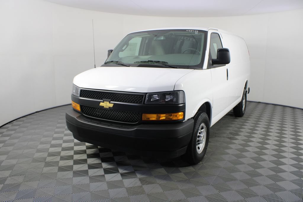 New 2026 Chevrolet Express 2500 w/ Driver Convenience Package RWD image 17