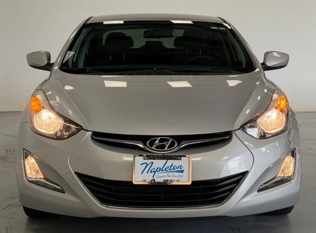 Used 2015 Hyundai Elantra SE w/ Option Group 02 FWD image 7