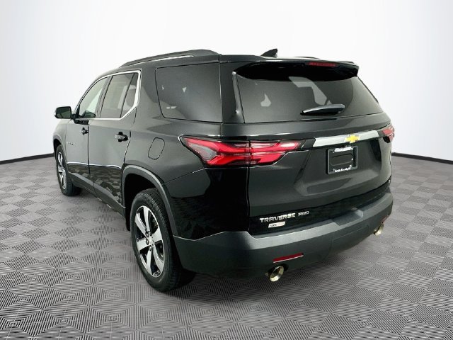 Used 2023 Chevrolet Traverse LT w/ LT Premium Package AWD/4WD image 10