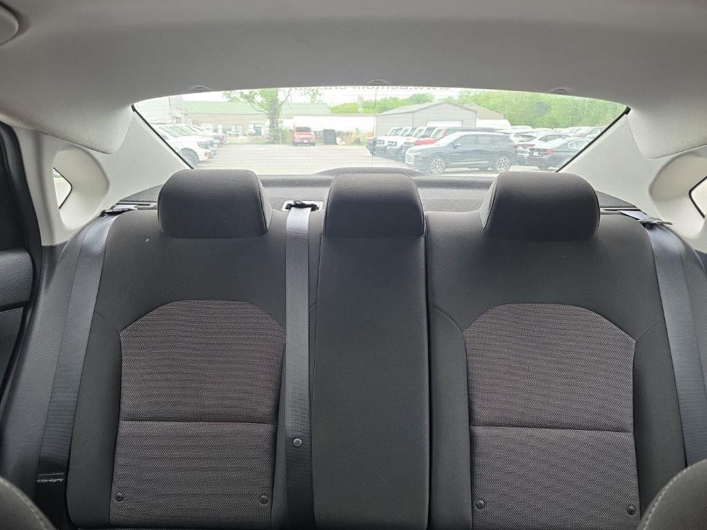 Used 2024 Kia Forte LXS image 31