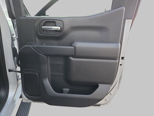 Used 2022 Chevrolet Silverado 1500 Custom image 13