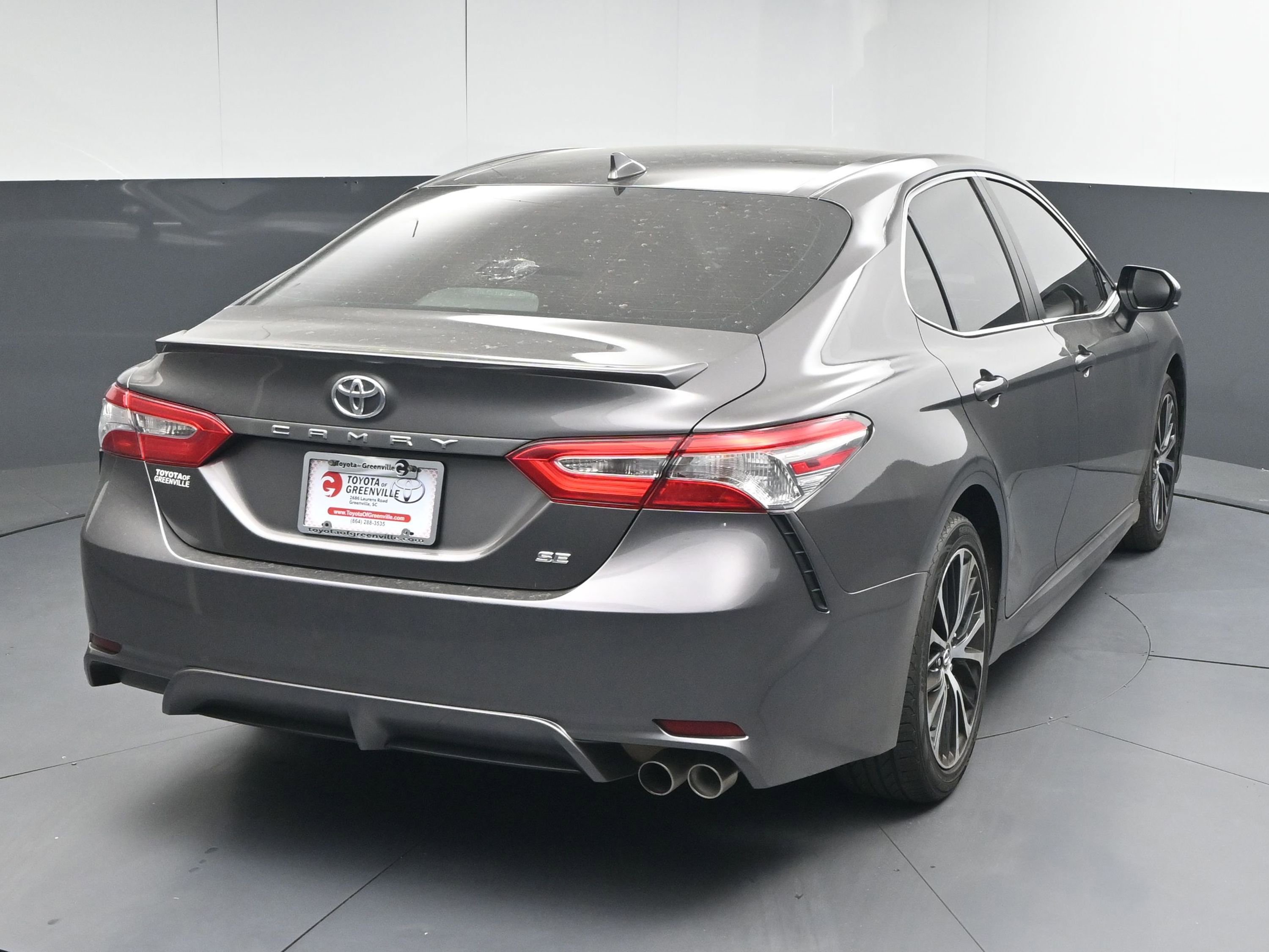 Used 2020 Toyota Camry SE image 8
