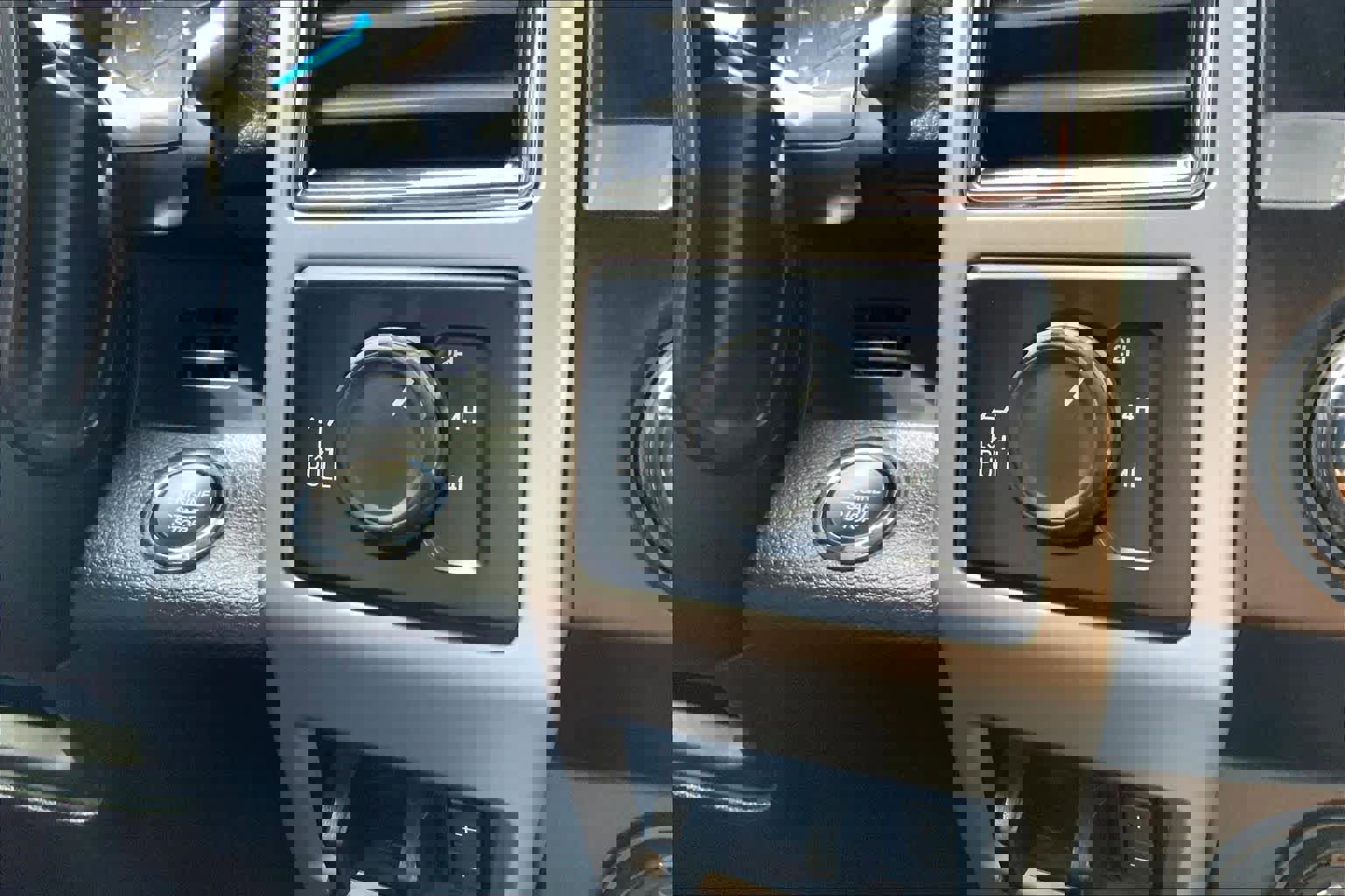 Used 2019 Ford F250 Lariat w/ Lariat Ultimate Package image 36