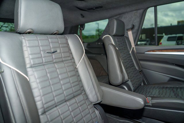 Used 2026 Cadillac Escalade Platinum Luxury AWD/4WD image 21
