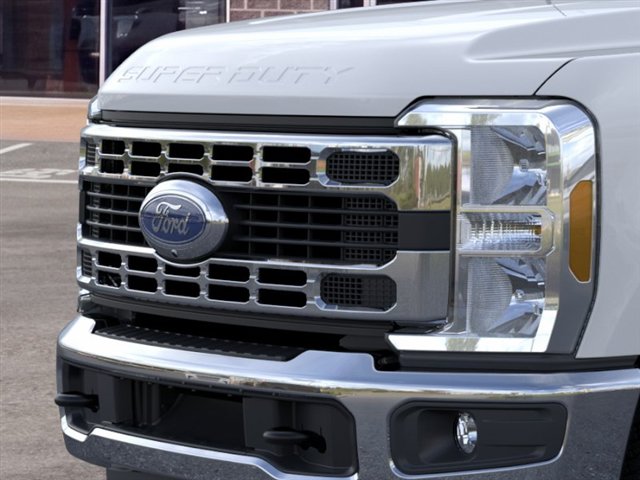 New 2026 Ford F350 XLT w/ 360-Degree Camera Package AWD/4WD image 17