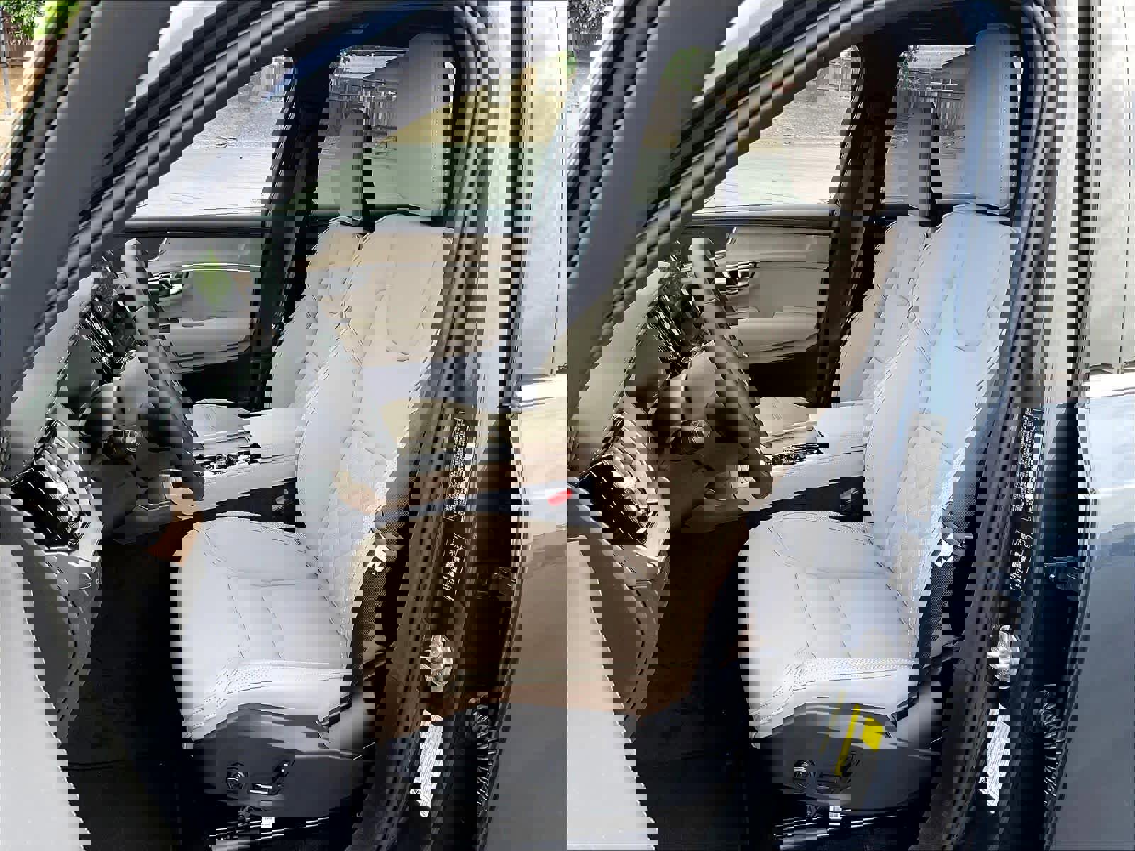 New 2026 Volvo XC90 B5 Core AWD/4WD image 11