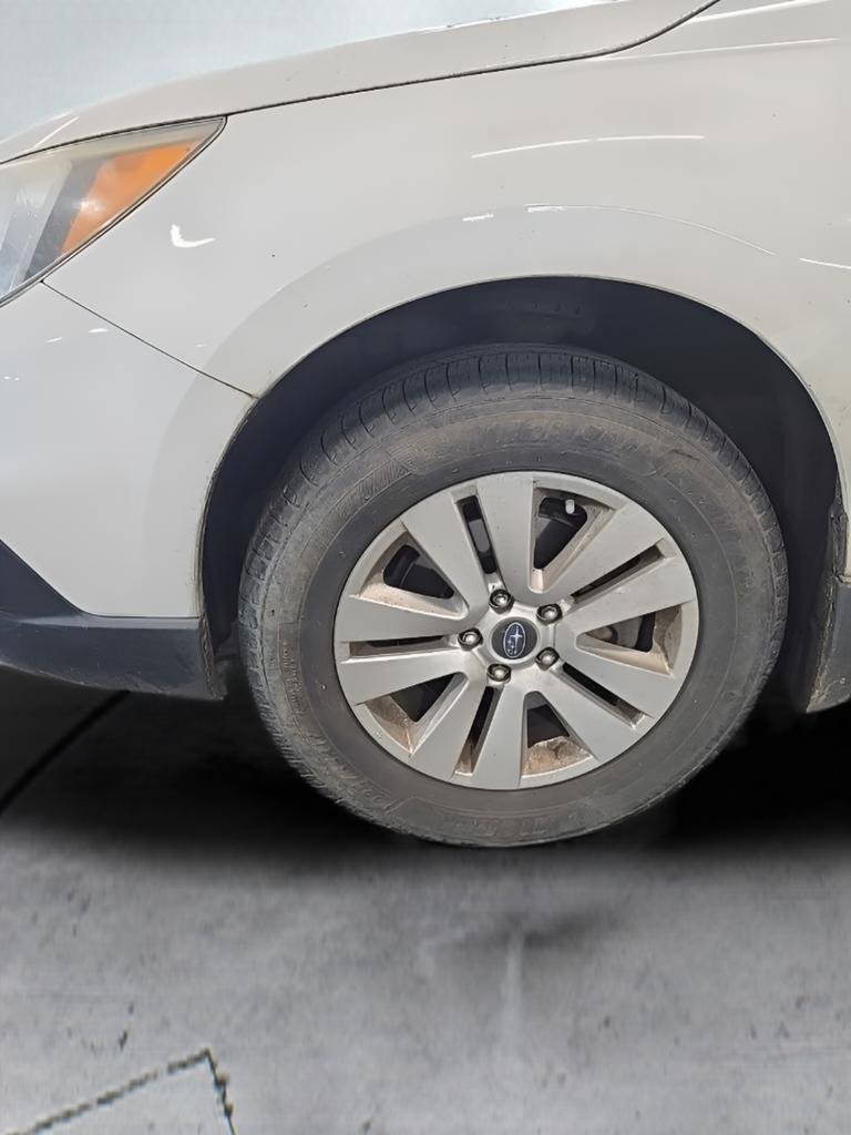 Used 2016 Subaru Outback 2.5i Premium AWD/4WD image 15