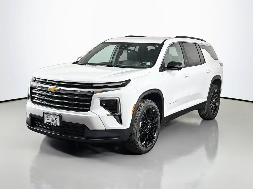 New 2026 Chevrolet Traverse LT w/ Driver Confidence Package AWD/4WD image 3