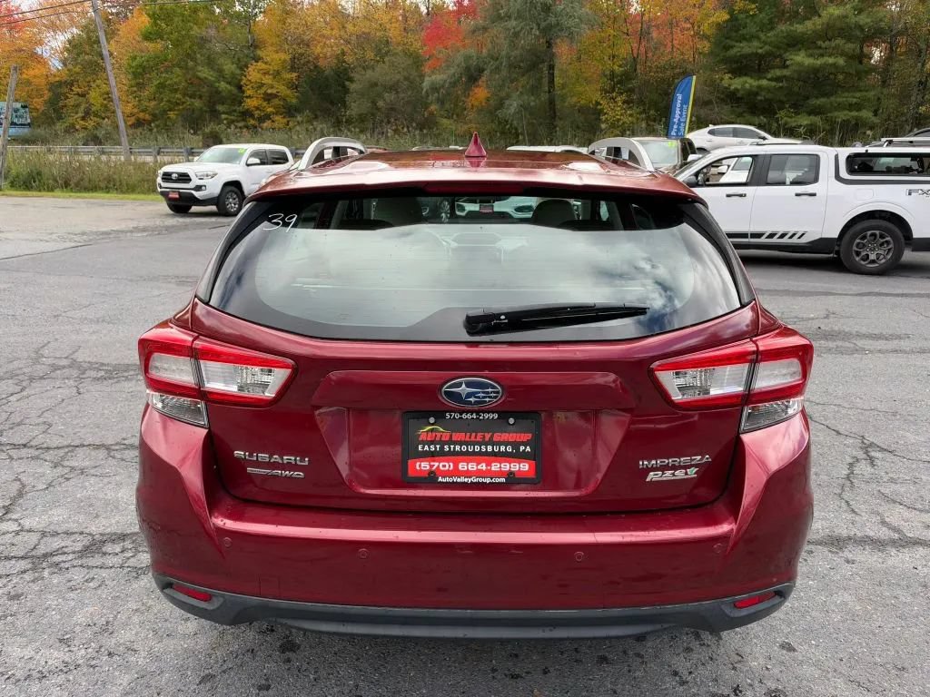 Used 2017 Subaru Impreza 2.0i Limited AWD/4WD image 7
