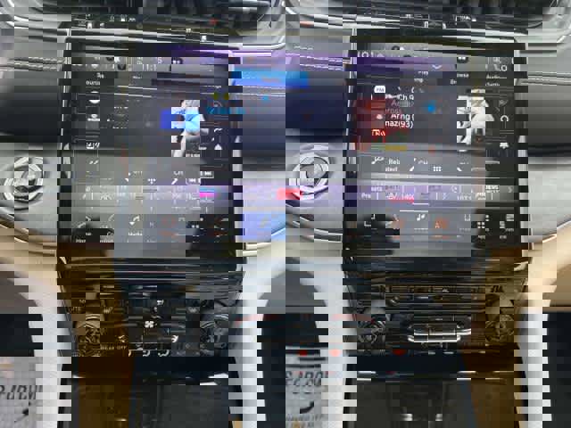 Used 2022 Jeep Grand Cherokee L Limited image 19