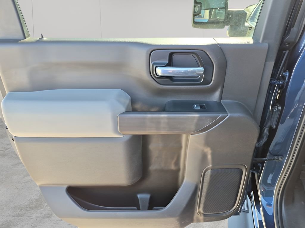 Used 2020 Chevrolet Silverado 2500 LT w/ All Star Edition image 17