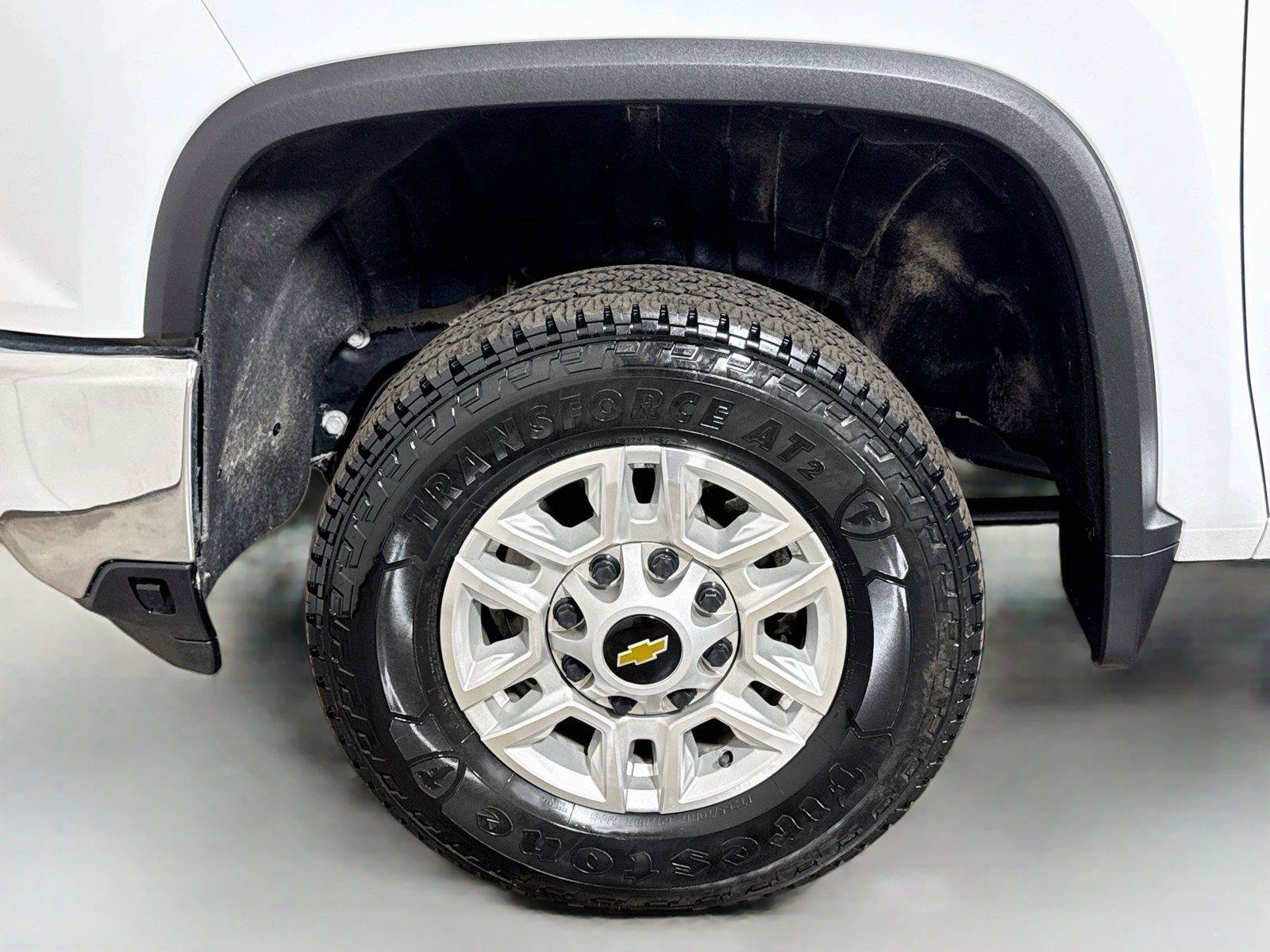 Used 2025 Chevrolet Silverado 2500 LT w/ Convenience Package AWD/4WD image 30