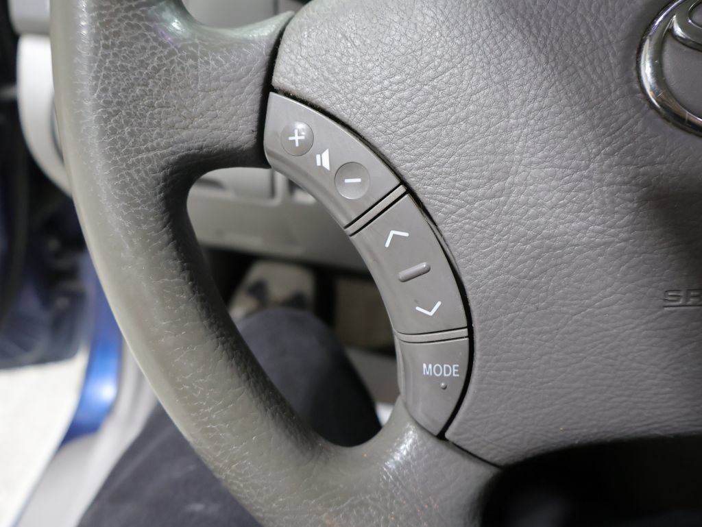 Used 2005 Toyota Camry LE FWD image 27