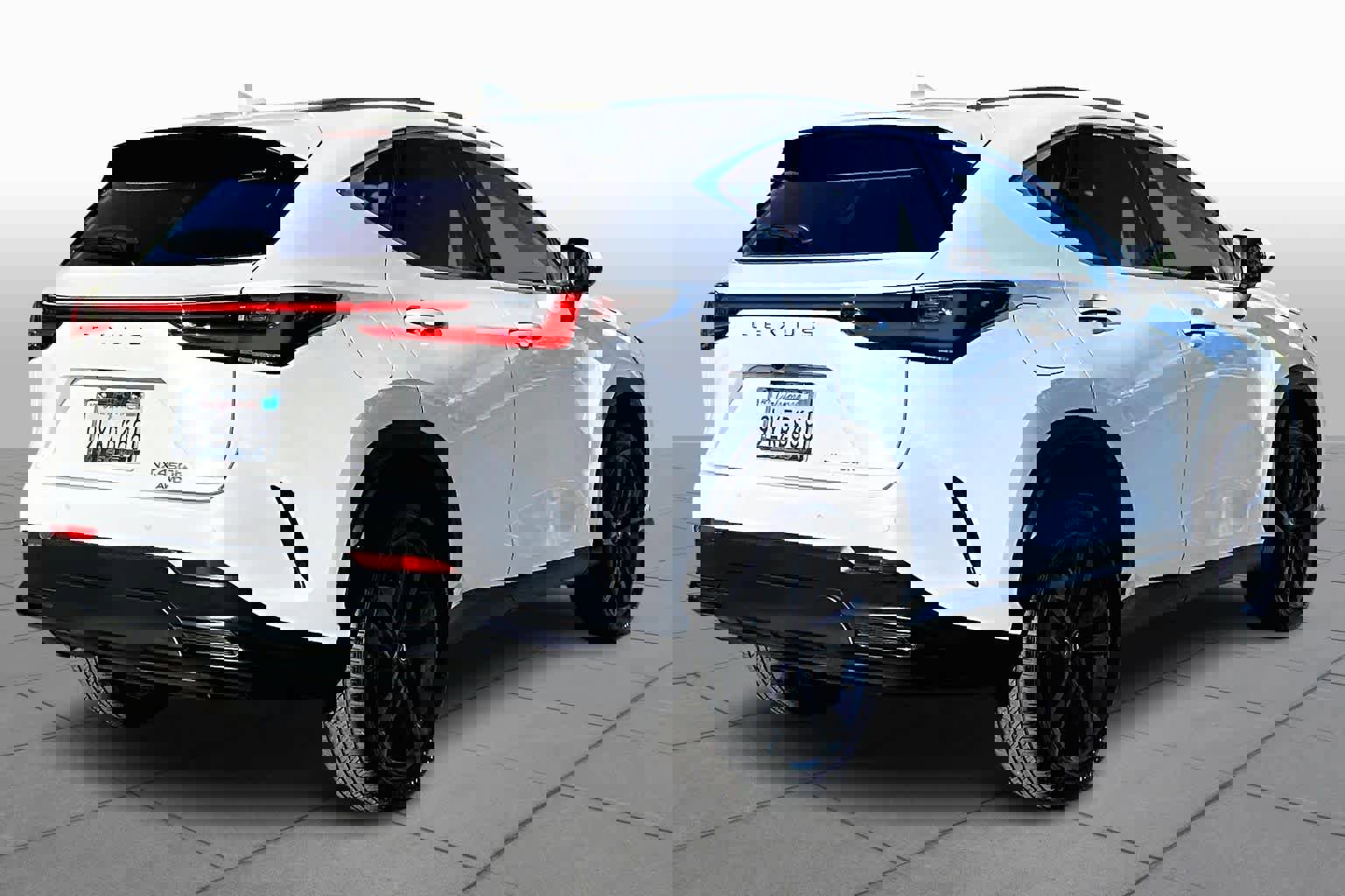 Used 2024 Lexus NX 450h+ AWD w/ Vision Package image 12