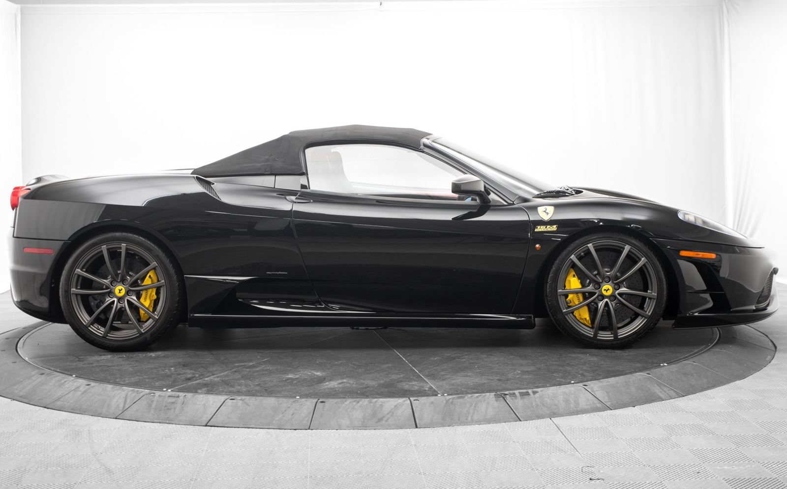 Used 2009 Ferrari F430 Scuderia RWD image 10