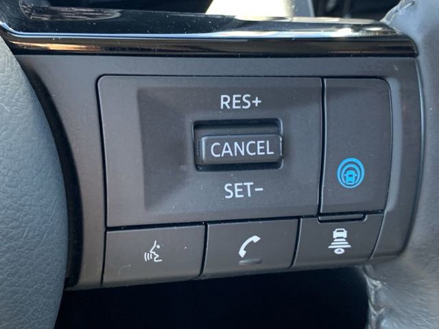 Used 2021 Nissan Rogue SV w/ Premium Package image 28