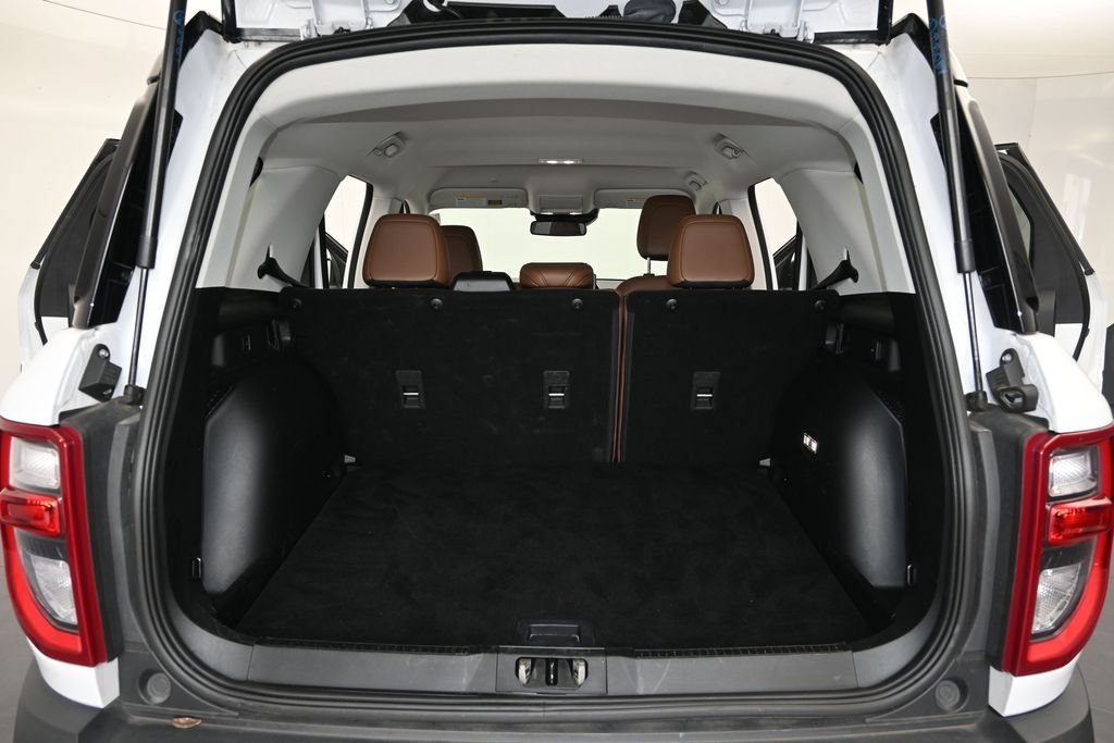 Certified 2025 Ford Bronco Sport Outer Banks w/ Outer Banks Tech Package+ AWD/4WD image 11