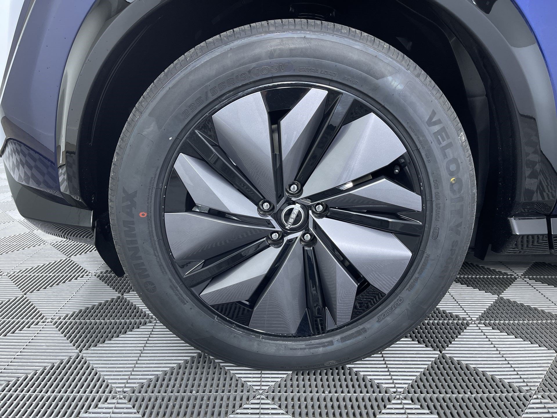 Certified 2024 Nissan Ariya AWD image 26