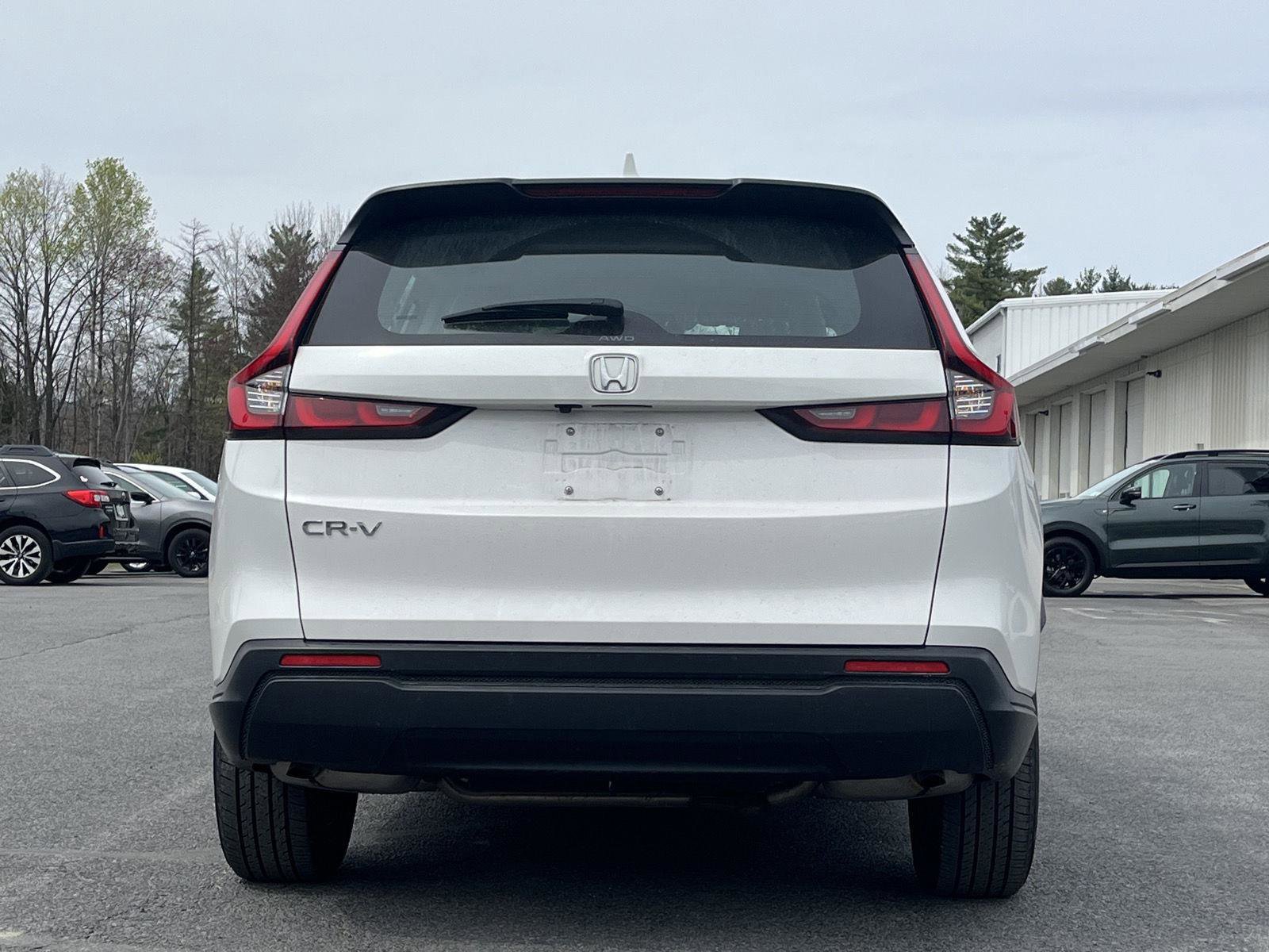 Used 2024 Honda CR-V LX image 6
