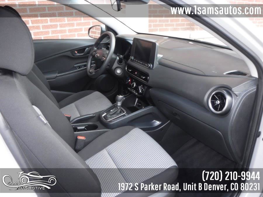 Used 2023 Hyundai Kona SE image 18