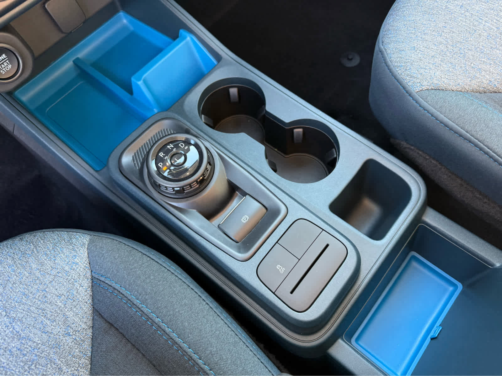 New 2025 Ford Maverick XLT image 14