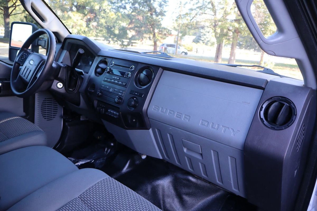 Used 2012 Ford F550 4x4 Crew Cab Super Duty w/ Payload Upgrade Pkg image 23